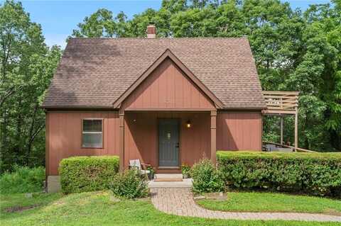 8311 Hickory Tree LN, Rogers, AR 72756