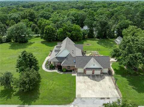 2 Conner LN, Rogers, AR 72756