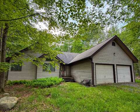 34 S Lehigh River Drive S, Clifton Township, PA 18424