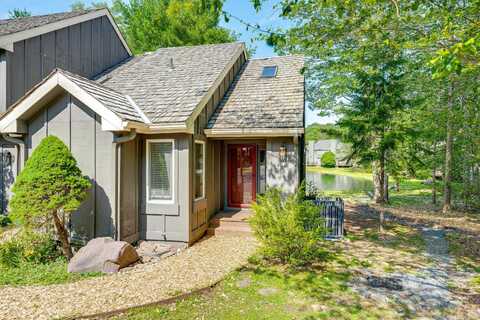 66 Snow ridge Circle, Lake Harmony, PA 18624