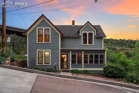 140 Cave Avenue, Manitou Springs, CO 80829
