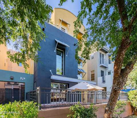 706 E WASHINGTON Street, Phoenix, AZ 85034