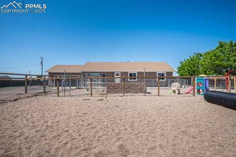 566 E Paradise Drive, Pueblo, CO 81007