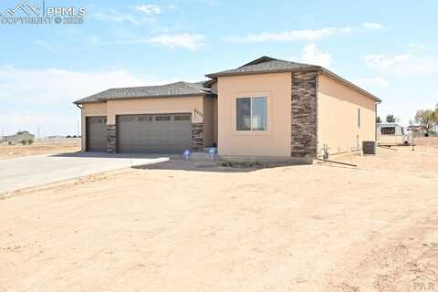 1213 E Tidy Drive, Pueblo, CO 81007