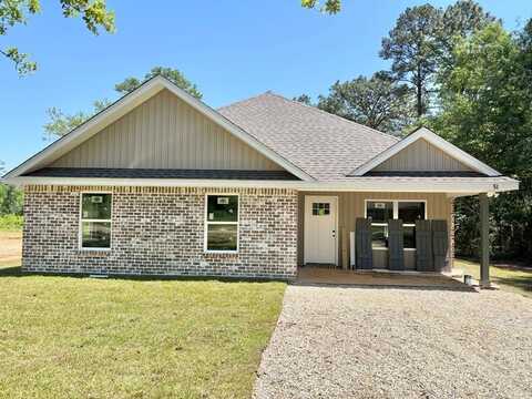 76 Matthews Rd., Carriere, MS 39426