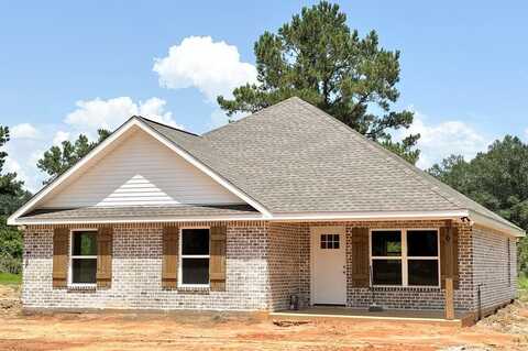 76 Matthews Rd., Carriere, MS 39426