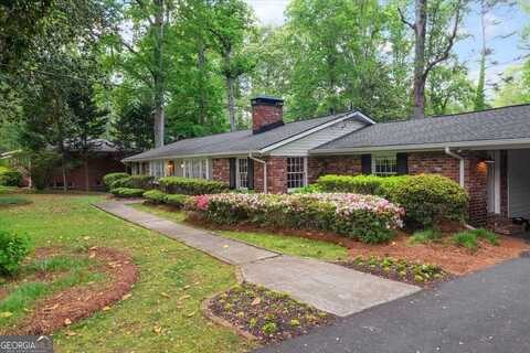302 Chinquapin Drive SW, Marietta, GA 30064