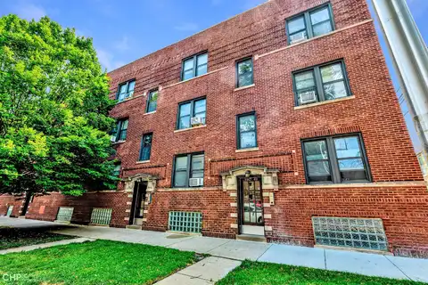 1949 W. Argyle Street, Chicago, IL 60640