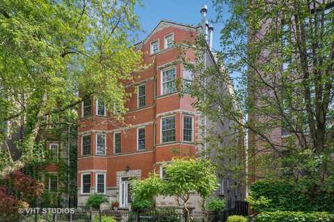 629 W. BRIAR Place, Chicago, IL 60657