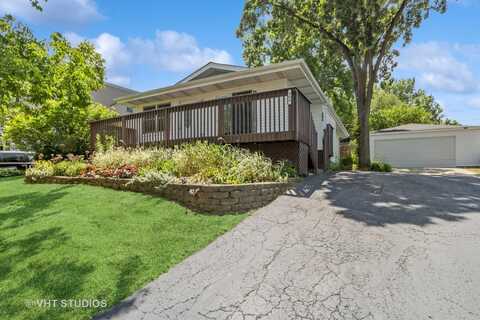 304 Pheasant Trail, Lake In The Hills, IL 60156