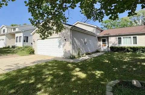 313 Linden Drive, Round Lake Park, IL 60073