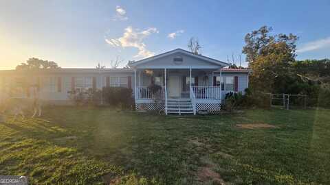 735 Hale Road, Maysville, GA 30558