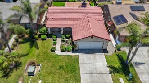 327 Fern Meadow Drive, Bakersfield, CA 93308