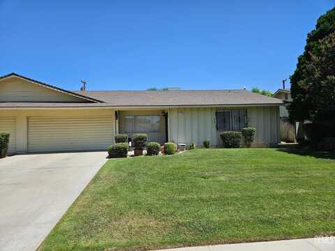 5708 Cypress Point Drive, Bakersfield, CA 93309