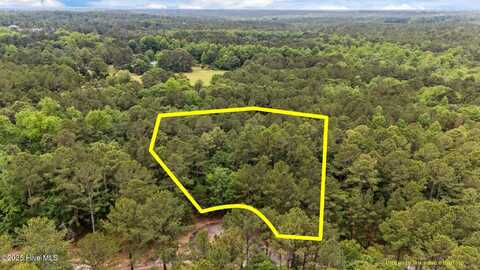 111 Millstone Court, West End, NC 27376