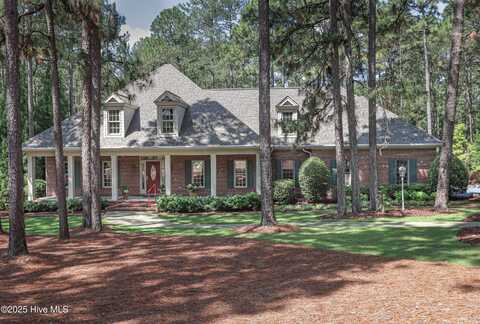5 Oxton Circle, Pinehurst, NC 28374