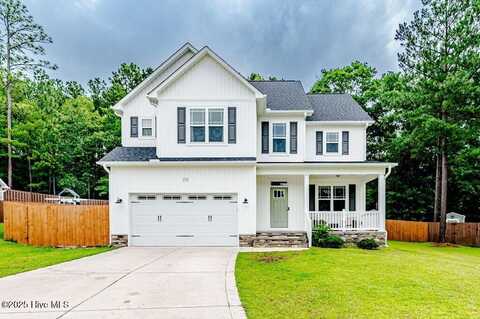 216 Vanderbuilt Court, Aberdeen, NC 28315