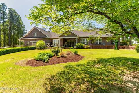 729 Furr Road, Vass, NC 28394