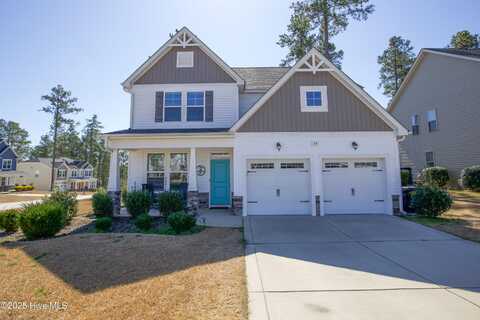 13 Pinnacle Drive, Spring Lake, NC 28390