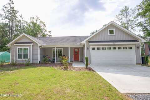 385 N Pecan Street, Pinebluff, NC 28373