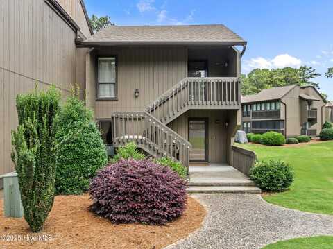 10 Pine Tree Road, Pinehurst, NC 28374