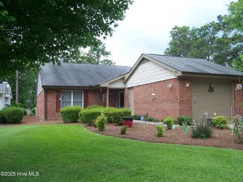 100 Pinehurst Trace Drive, Pinehurst, NC 28374