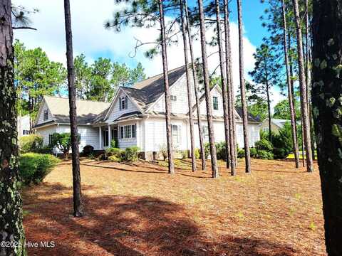 124 Linden Pines Place, Aberdeen, NC 28315