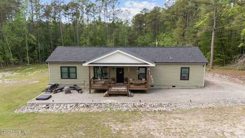588 Heritage Farm Road, Carthage, NC 28327