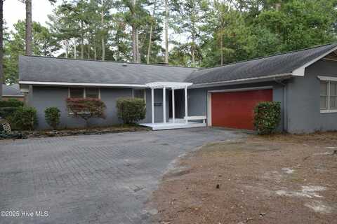 340 Lake Forest Drive, Pinehurst, NC 28374