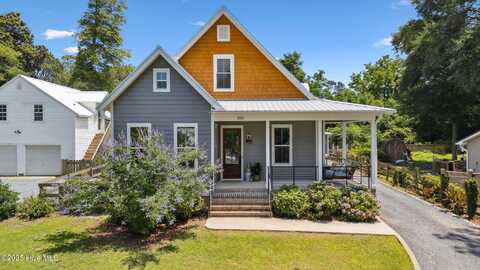 359 N Leak Street, Southern Pines, NC 28387