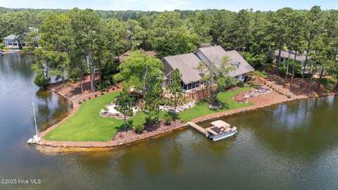 4 Lake Shore Court, Pinehurst, NC 28374