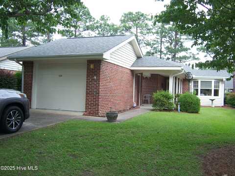 125 Pinehurst Trace Drive, Pinehurst, NC 28374