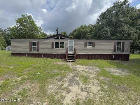 6851 Old Wire Road, Laurel Hill, NC 28351