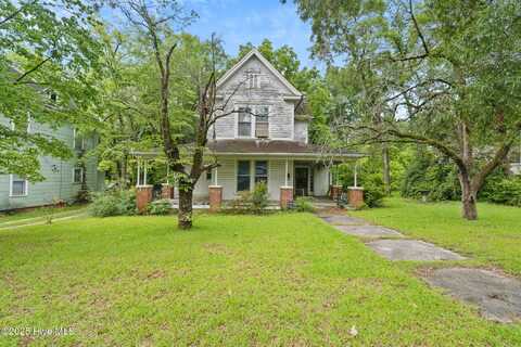 311 Oak Avenue, Hamlet, NC 28345