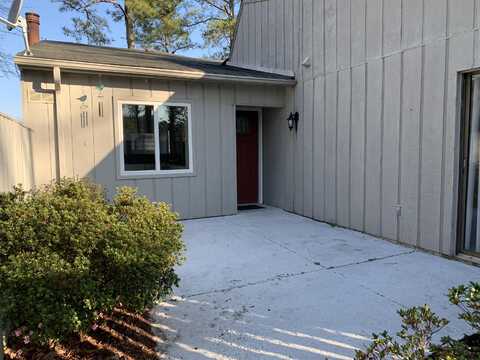 106 Mallards Cove, Vass, NC 28394