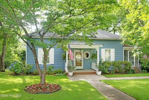 104 Rockingham Street, Carthage, NC 28327