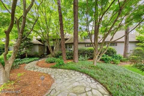 10 Brookline Drive, Pinehurst, NC 28374