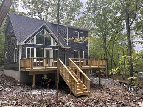 144 Onandaga Road, Shohola, PA 18458