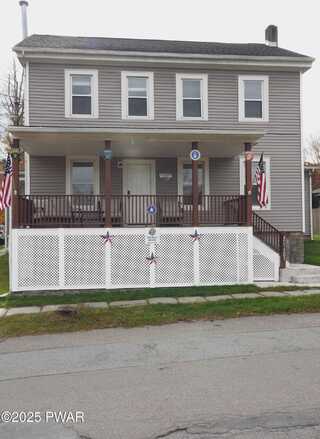 202 Penn Avenue, Hawley, PA 18428