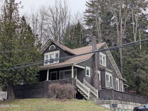 647 Park Street, Honesdale, PA 18431