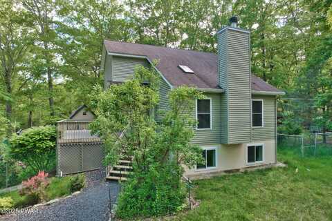 109 Fox Court, Dingmans Ferry, PA 18328