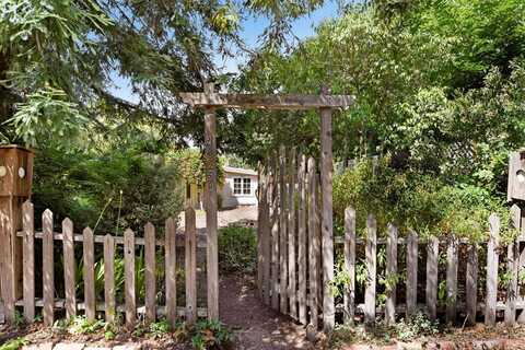 18250 5th Avenue, Sonoma, CA 95476