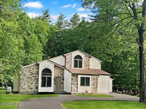 1119 Mink Court, Bushkill, PA 18324