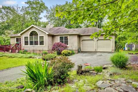 1419 Bear Drive, Bushkill, PA 18324