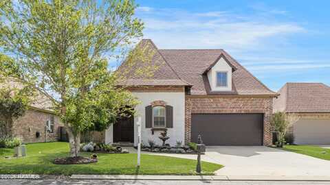 108 Autumnbrook Drive, Broussard, LA 70518