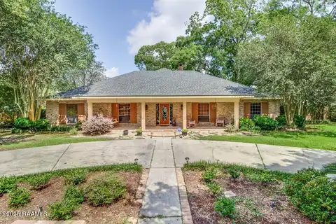 304 Kings Road, Lafayette, LA 70503