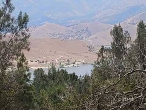 X Sargent LN, Wofford Heights, CA 93215