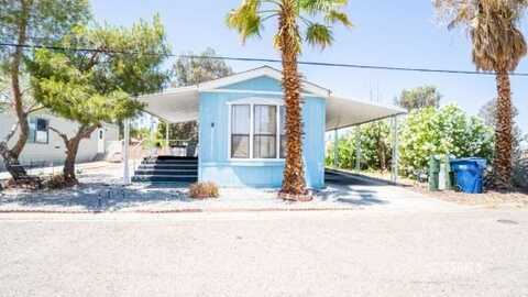 700 S Silver Ridge ST, Ridgecrest, CA 93555