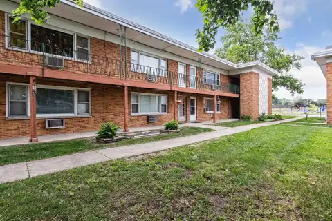 241 Northway Park (#10), MACHESNEY PARK, IL 61115