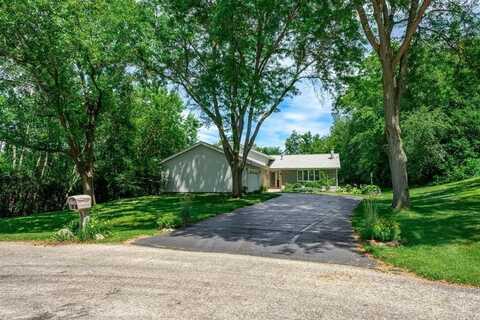 12855 Shawnee Crest, ROSCOE, IL 61073